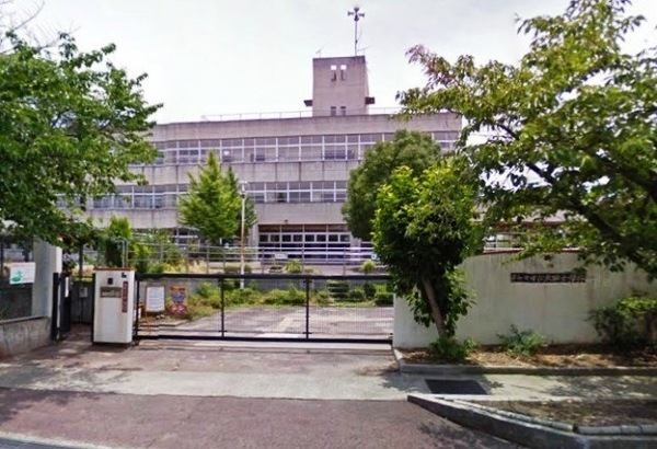 岸和田市土生町6丁目の中古一戸建て(岸和田市立太田小学校)