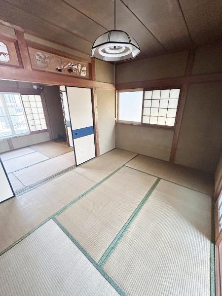 泉佐野市日根野の中古一戸建て