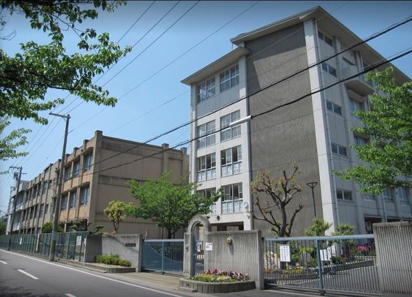 ステュディオ堺フェニックス(堺市立月州中学校)