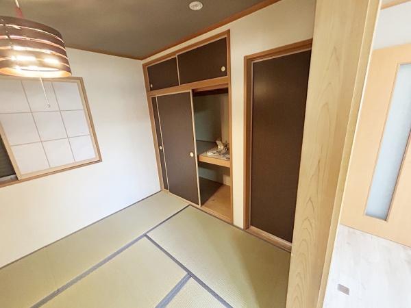 岸和田市小松里町の中古一戸建て