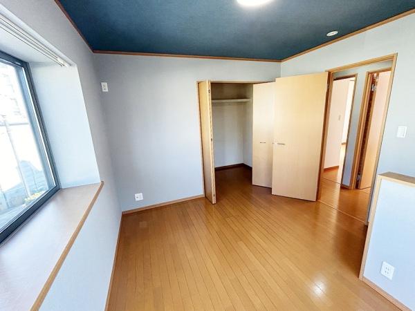 岸和田市小松里町の中古一戸建て