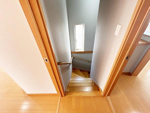 岸和田市小松里町の中古一戸建て