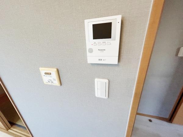 岸和田市小松里町の中古一戸建て