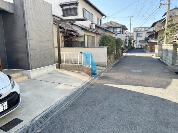 岸和田市小松里町の中古一戸建て