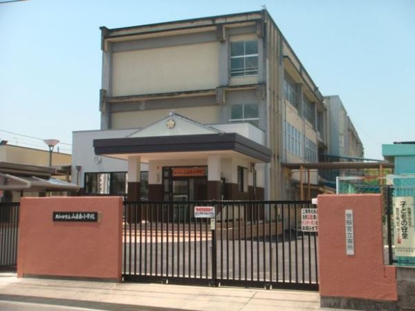 岸和田市積川町の中古一戸建て(岸和田市立山直南小学校)