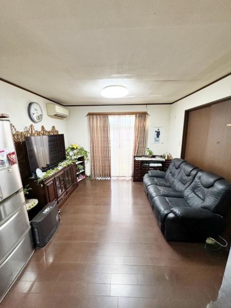 和泉市青葉台２丁目の中古一戸建て