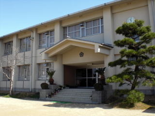 岸和田市真上町の中古一戸建て(岸和田市立修斉小学校)
