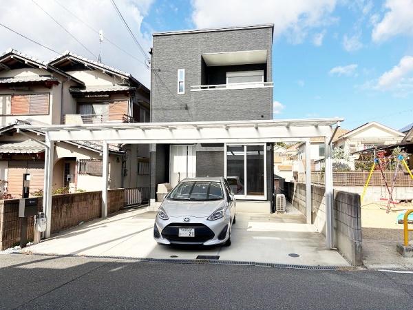 和泉市山荘町2丁目　中古戸建