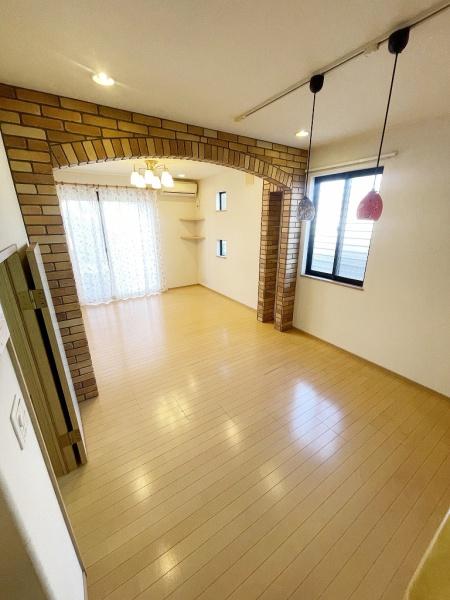 和泉市内田町４丁目の中古一戸建て