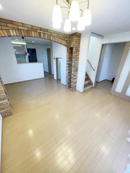 和泉市内田町４丁目の中古一戸建て