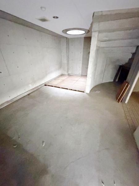 和泉市弥生町２丁目の中古一戸建て