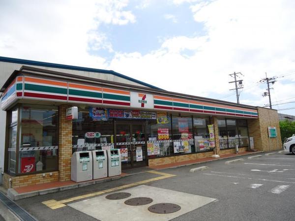 泉佐野市松風台2丁目の中古一戸建て(セブンイレブン泉佐野松風台店)