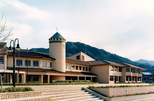 阪南市桃の木台7丁目の中古一戸建て(阪南市立桃の木台小学校)