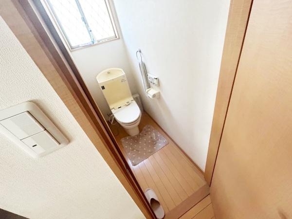 泉佐野市南中安松の中古一戸建て