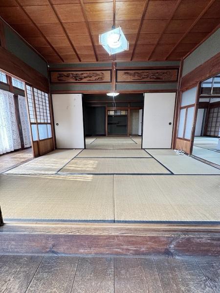 泉南郡熊取町朝代東４丁目の中古一戸建て