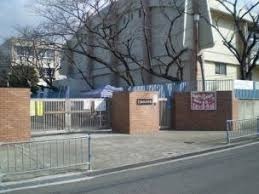 和泉市小田町2丁目の中古一戸建て(和泉市立和気小学校)