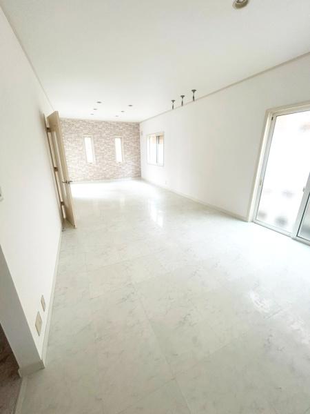泉南郡熊取町つばさが丘西１丁目の中古一戸建て