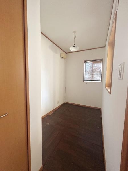 泉佐野市南中安松の中古一戸建て