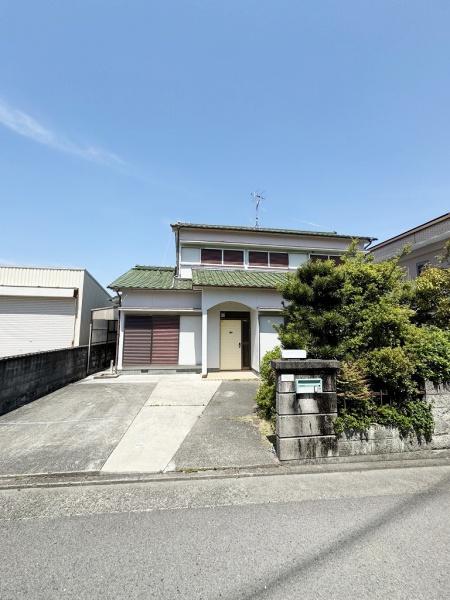 泉南市信達岡中の中古一戸建て