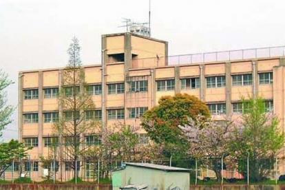 泉大津市板原町4丁目の中古一戸建て(泉大津市立楠小学校)