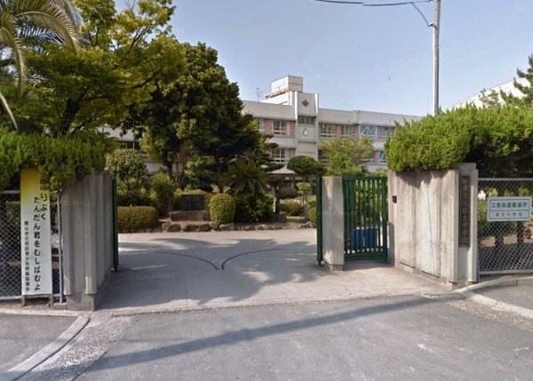和泉市尾井町1丁目の中古一戸建て(和泉市立信太中学校)