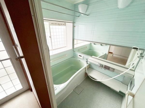 河内長野市美加の台6丁目の中古一戸建て(バス)