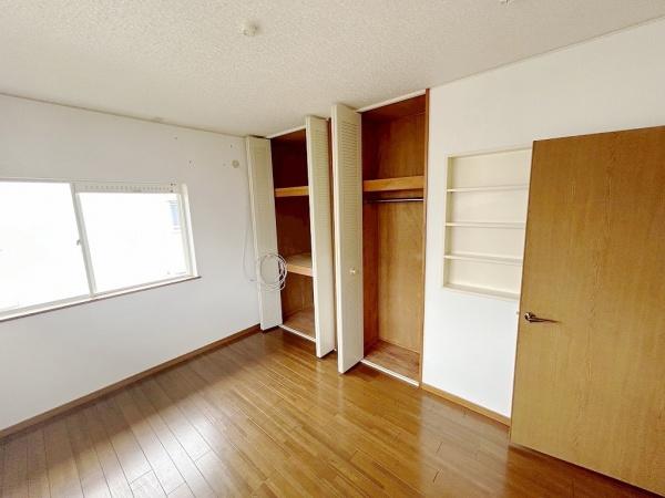 河内長野市美加の台6丁目の中古一戸建て(収納)