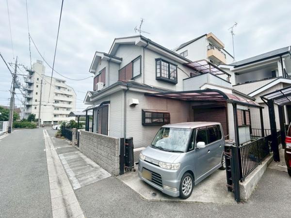 岸和田市小松里町　中古戸建