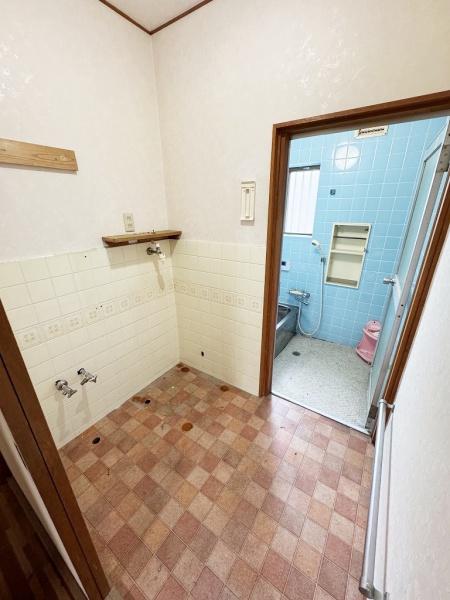 泉南市男里5丁目　中古戸建