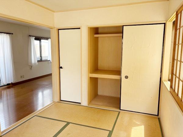 和泉市三林町の中古一戸建て