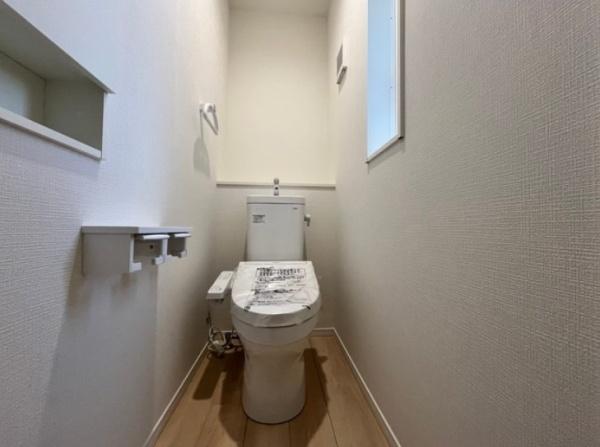 泉佐野市俵屋第１期３号棟　新築戸建