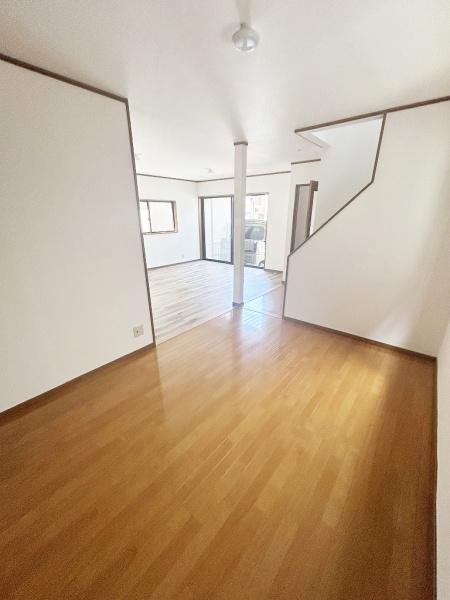 泉佐野市日根野の中古一戸建て