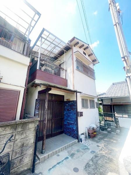 岸和田市八阪町１丁目　中古戸建