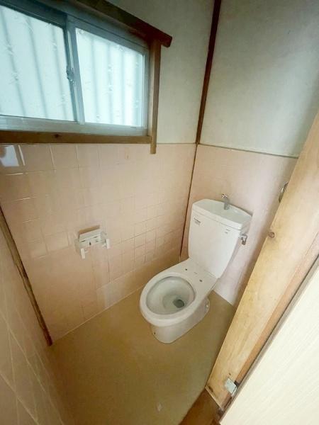 岸和田市八阪町１丁目の中古一戸建て