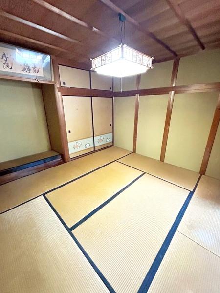 泉佐野市南中安松の中古一戸建て