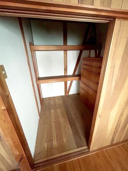 泉佐野市南中安松の中古一戸建て