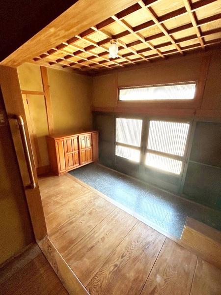 泉佐野市南中安松の中古一戸建て