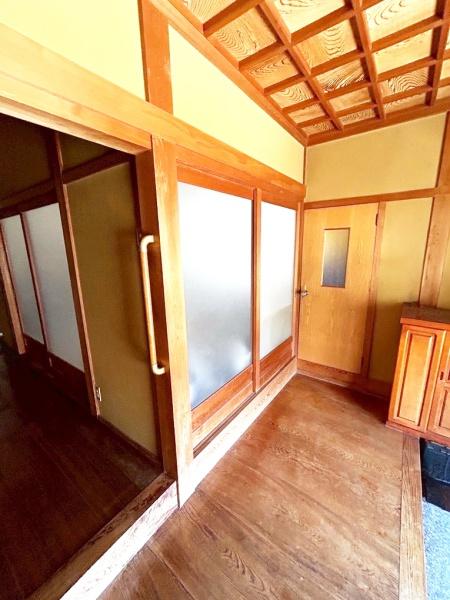 泉佐野市南中安松の中古一戸建て