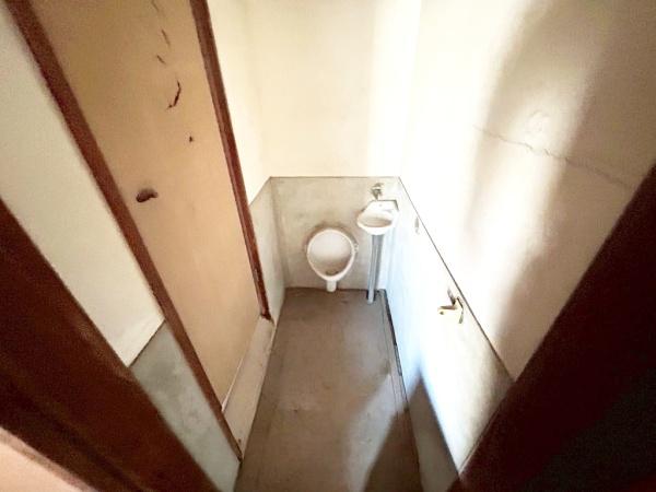 泉佐野市南中安松の中古一戸建て