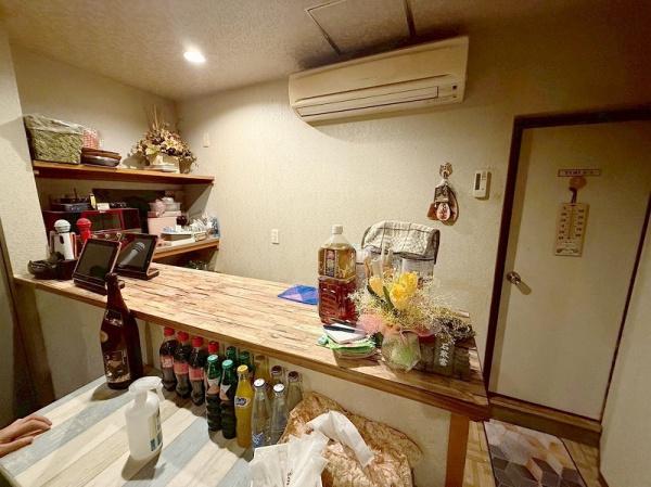 貝塚市海塚１丁目　店舗付きテラスハウス