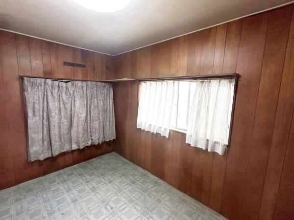 泉佐野市高松北2丁目の中古一戸建て(洋室)