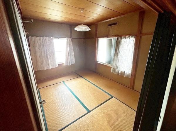 泉佐野市高松北2丁目の中古一戸建て(和室)