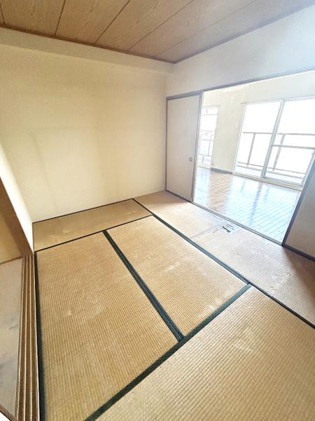 ユニライフ貝塚２