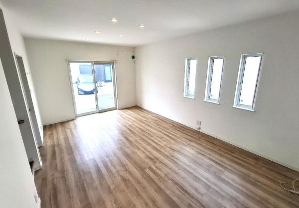 泉佐野市高松西１丁目の中古一戸建て