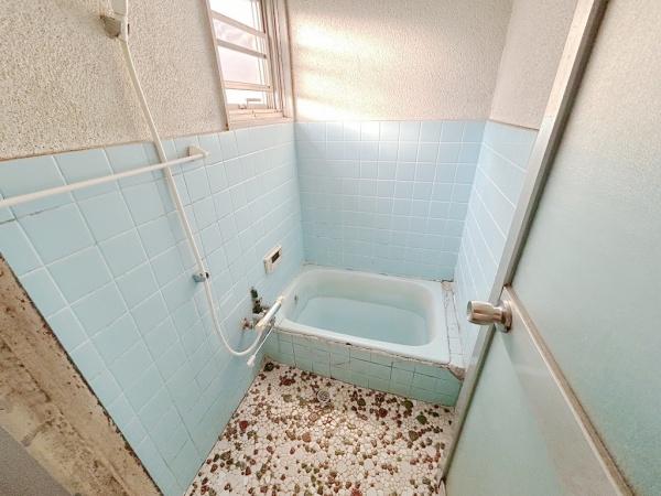 岸和田市宮前町の中古一戸建て(バス)