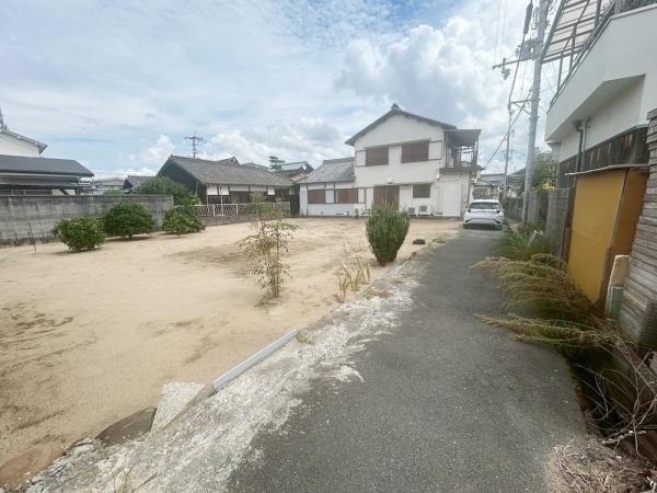 泉佐野市鶴原３丁目の土地