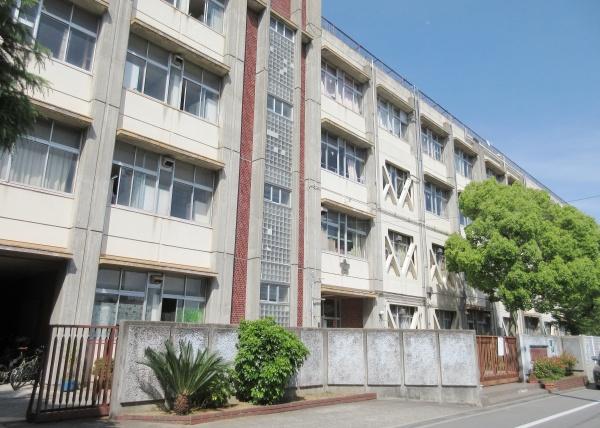 エクセラート松ノ浜(泉大津市立小津中学校)