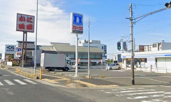 シャルマンフジ岸和田・中央公園壱番館(ローソン岸和田小松里店)