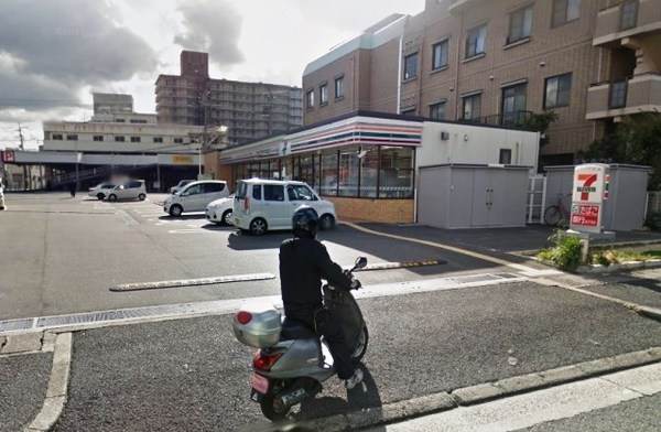 サニータウン羽倉崎駅前弐番街(セブンイレブン泉佐野羽倉崎駅前店)