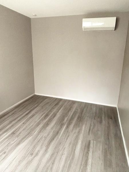 泉佐野市高松東1丁目の中古一戸建て(洋室)